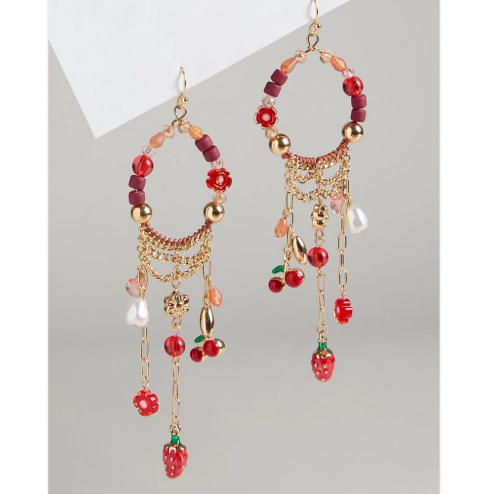 TORRID Strawberry 🍓 Cherry 🍒 Gold and Red Beaded Dangle Earrings